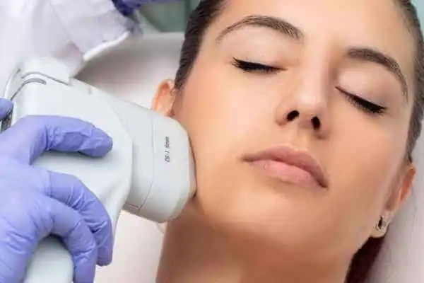 Image of woman having HIFU Livingston treatment