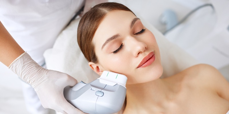 How Fat Freezing and HIFU Work Together? 4 book a personalised consultation of Fat Freezing and HIFU Together Livingston